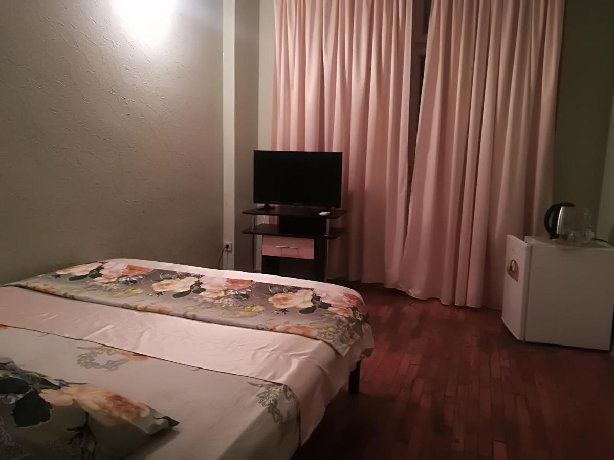 Гостиница Ива Gagra Ngoại thất bức ảnh